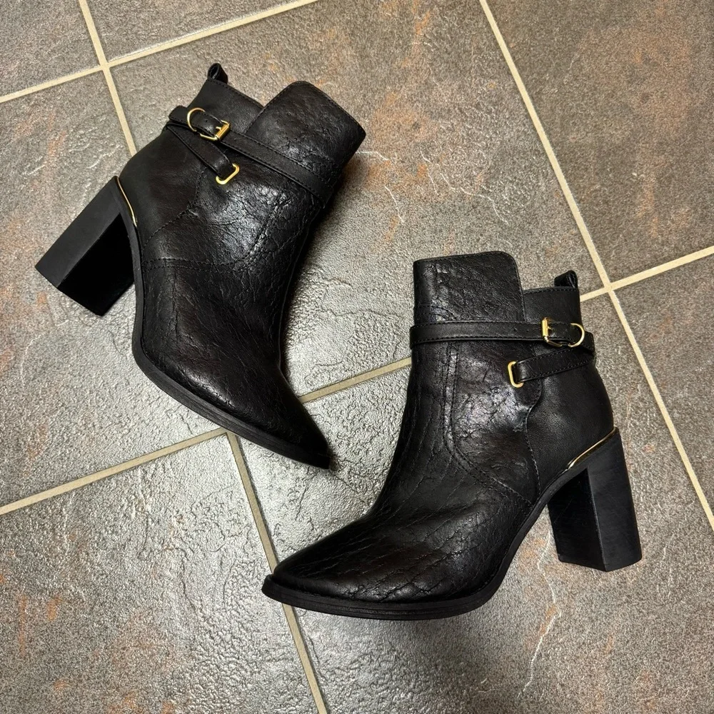 Tory Burch Kayden Buckle Strap Leather Ankle Boots Black 9.5